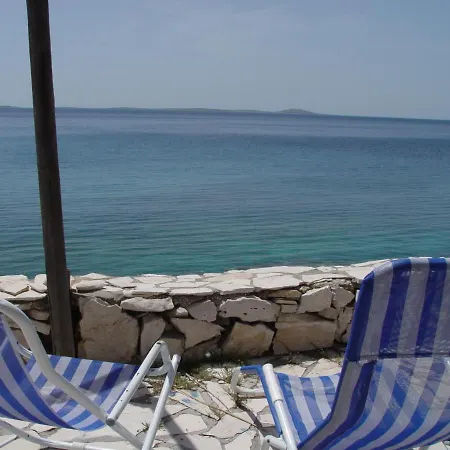 Losinj House Robinson Vinodarska, Island Losinj Hébergement de vacances *