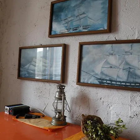 Losinj House Robinson Vinodarska, Island Losinj بيت للعطل